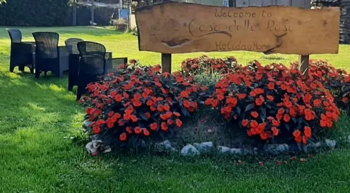 アパート Casa Delle Rose 2 ヴェルバーニア